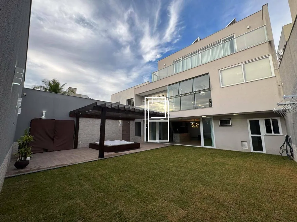 Casa, 4 quartos, 410 m² - Foto 1