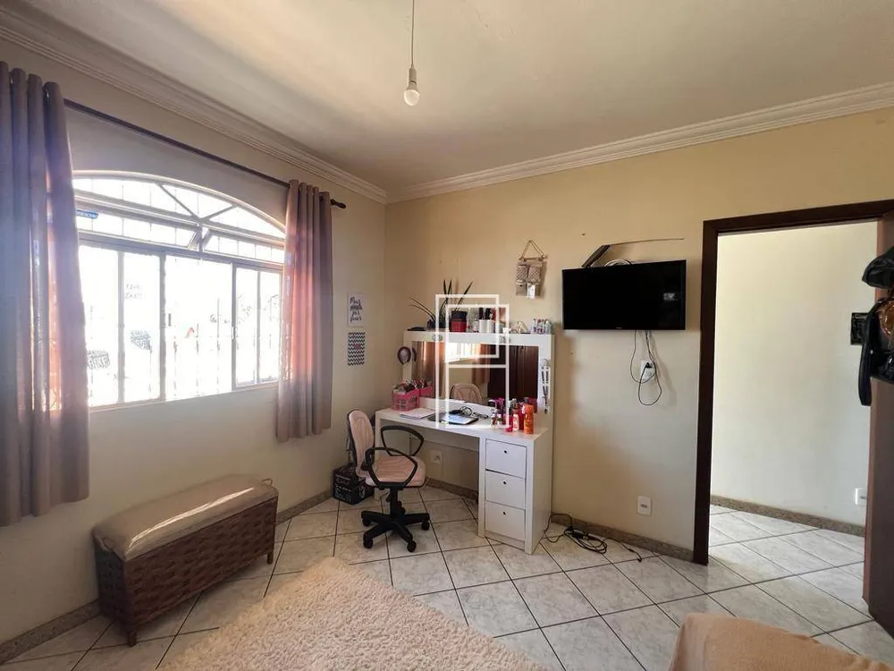 Casa, 4 quartos, 360 m² - Foto 16