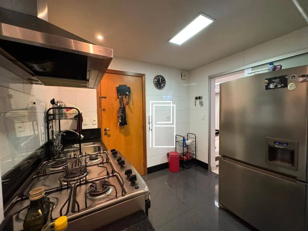 Apartamento, 3 quartos, 195 m² - Foto 3