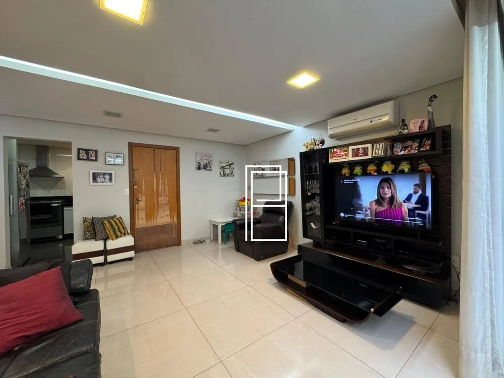 Apartamento, 3 quartos, 195 m² - Foto 2