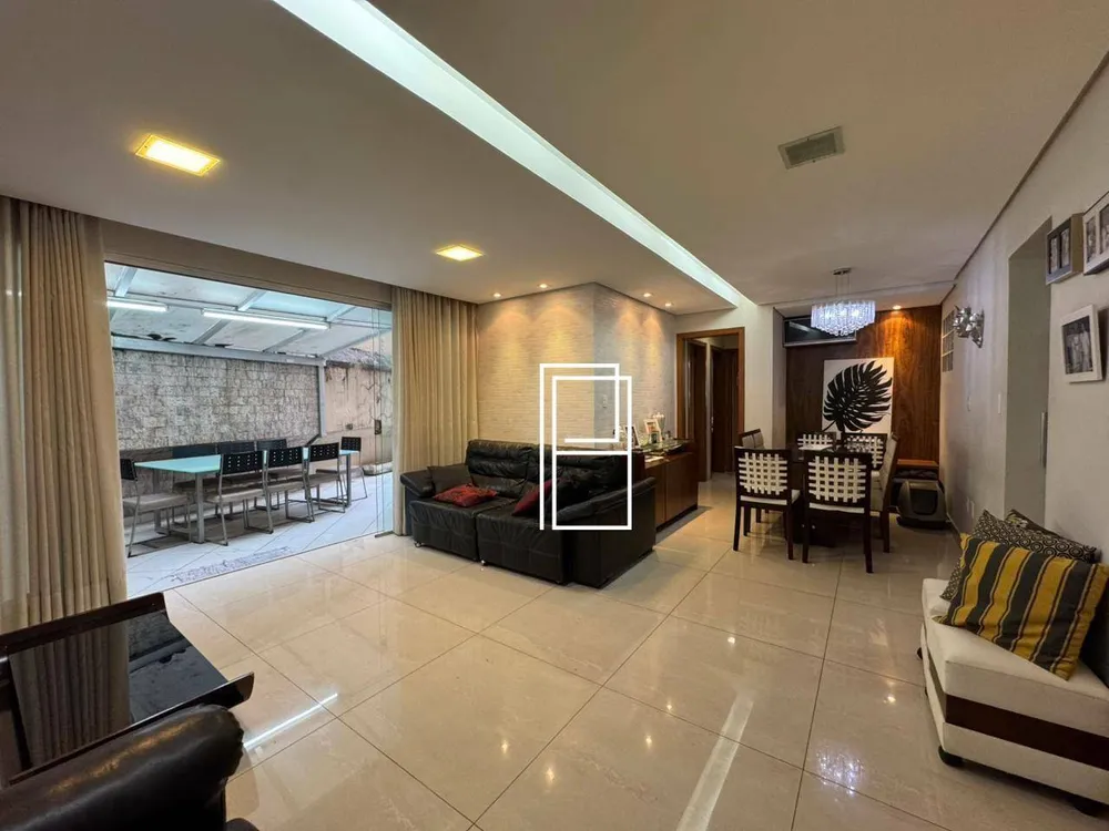 Apartamento, 3 quartos, 195 m² - Foto 1