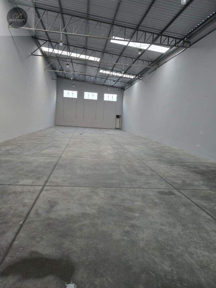 Depósito-Galpão-Armazém para alugar, 379m² - Foto 4