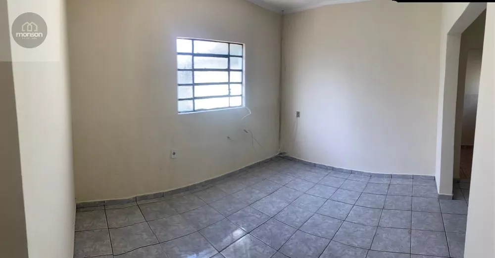 Casa, 2 quartos, 880 m² - Foto 4