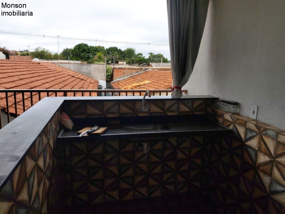 Casa à venda com 3 quartos, 200m² - Foto 7