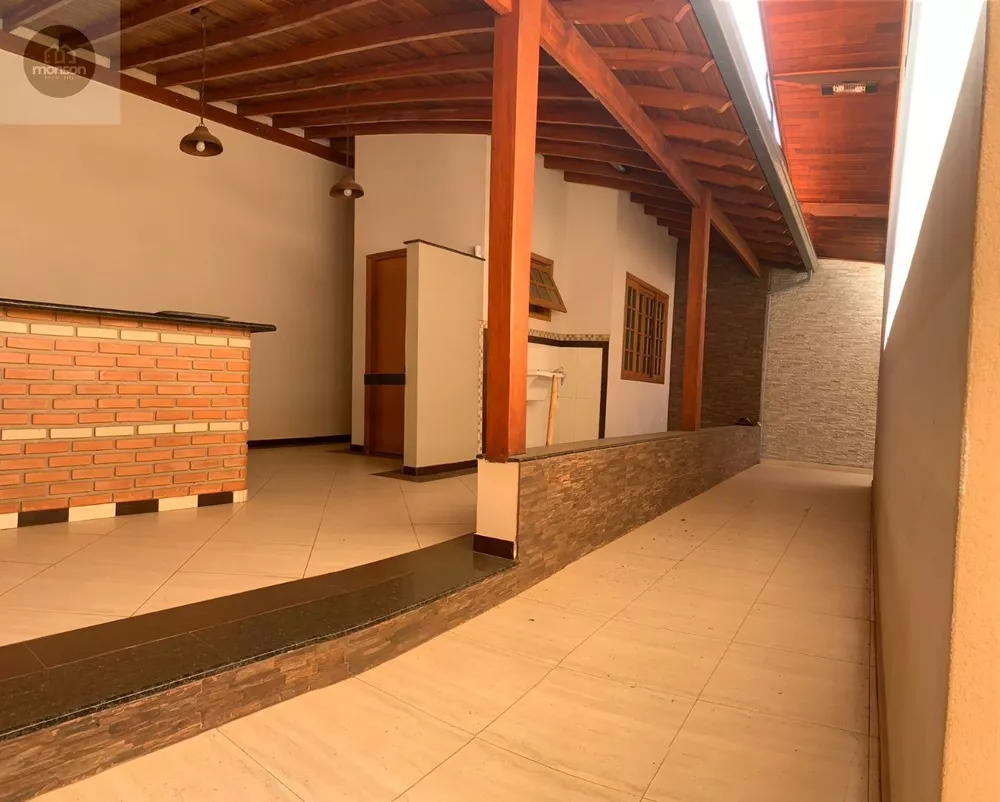 Casa, 3 quartos, 230 m² - Foto 1