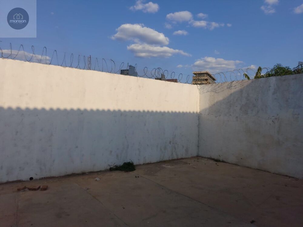 Casa à venda com 3 quartos, 120m² - Foto 14