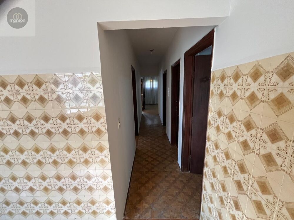 Casa, 3 quartos, 231 m² - Foto 2
