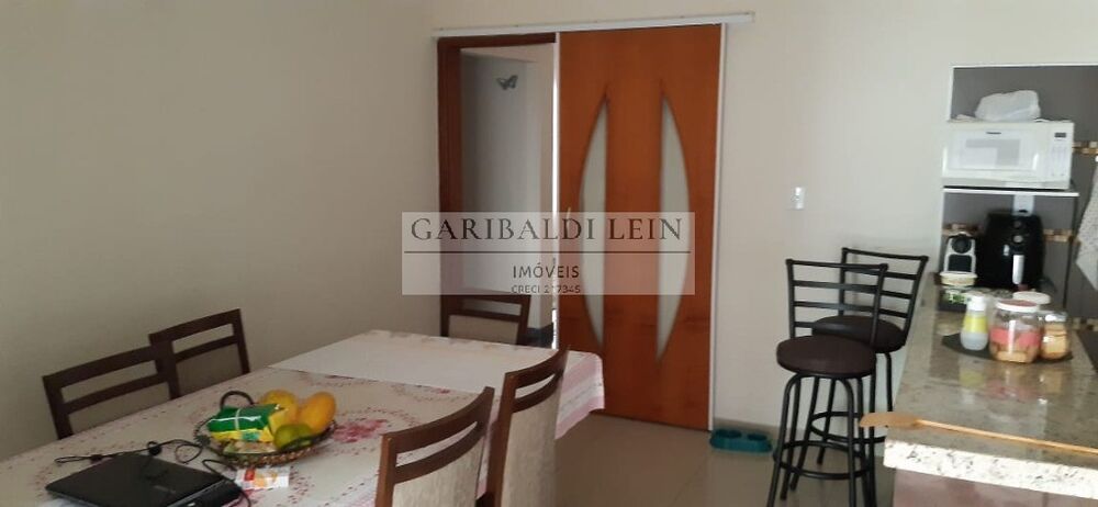 Casa, 6 quartos, 330 m² - Foto 3