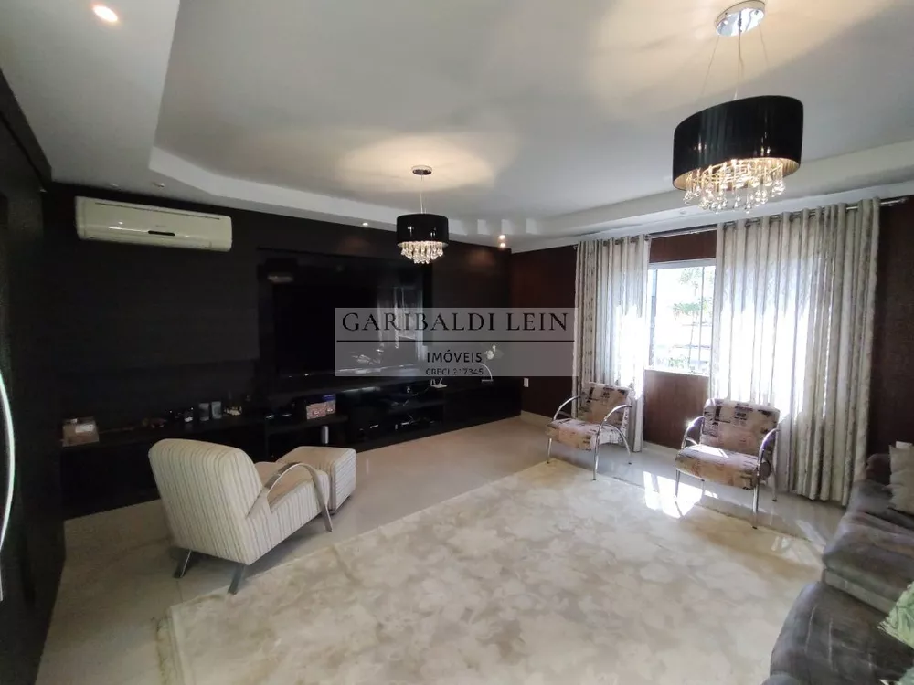 Casa, 3 quartos, 290 m² - Foto 8