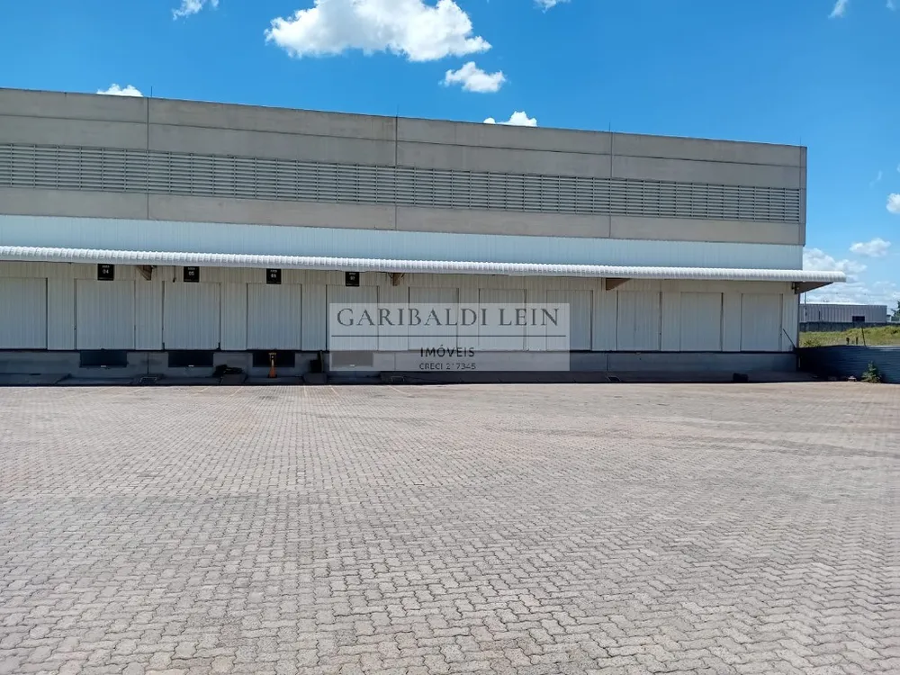 Depósito-Galpão, 7641 m² - Foto 1