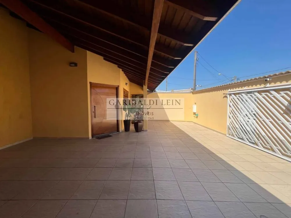 Casa, 3 quartos, 162 m² - Foto 1