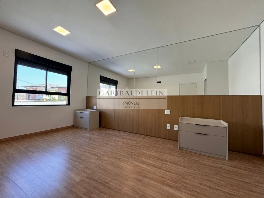 Casa, 3 quartos, 209 m² - Foto 8