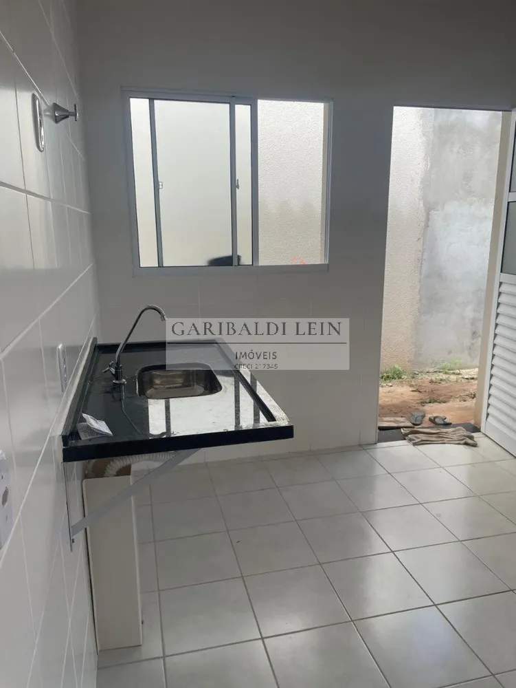 Casa, 2 quartos, 49 m² - Foto 1