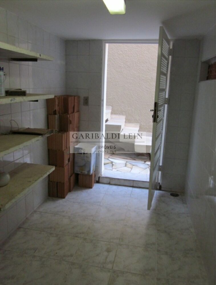 Casa, 3 quartos, 300 m² - Foto 3