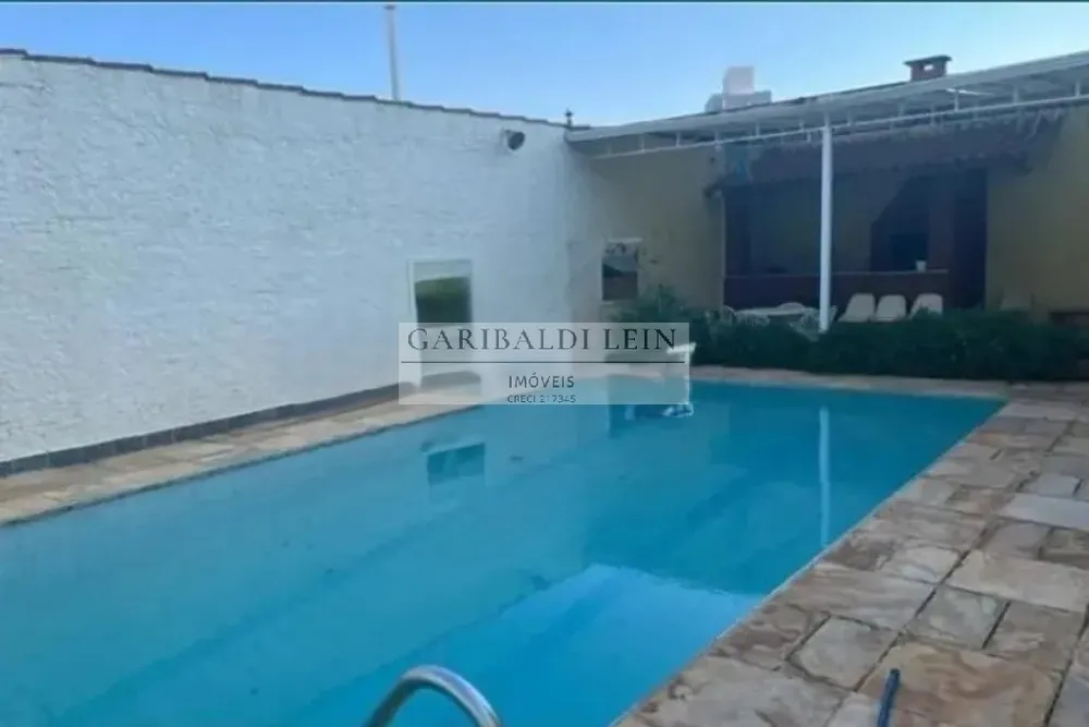 Casa, 5 quartos, 296 m² - Foto 1