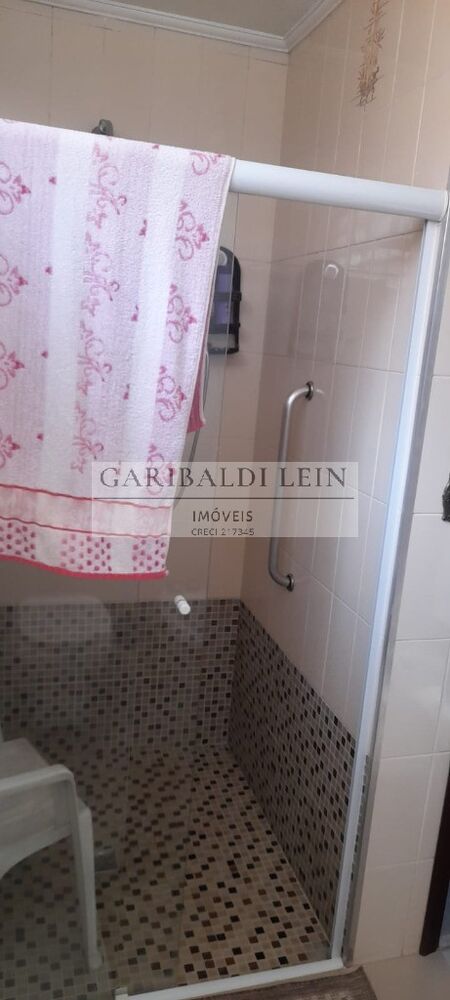 Casa, 3 quartos, 225 m² - Foto 2