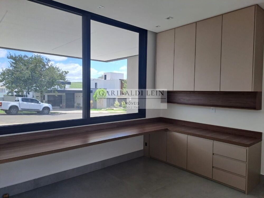 Casa, 4 quartos, 398 m² - Foto 1