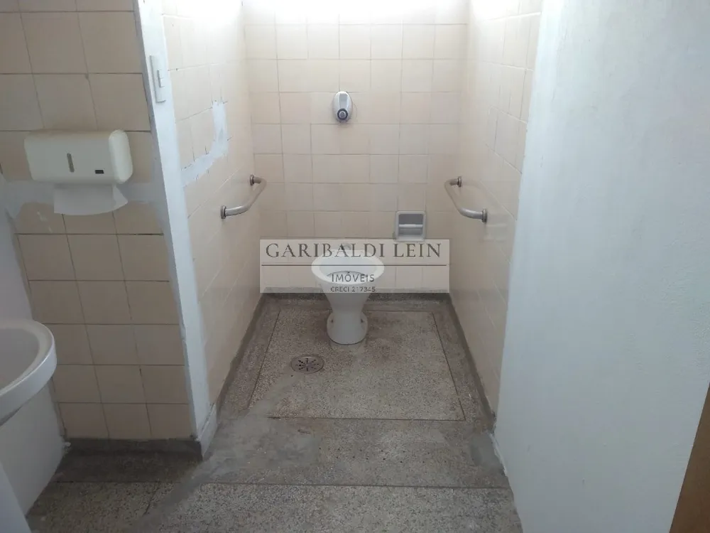 Depósito-Galpão, 1050 m² - Foto 1