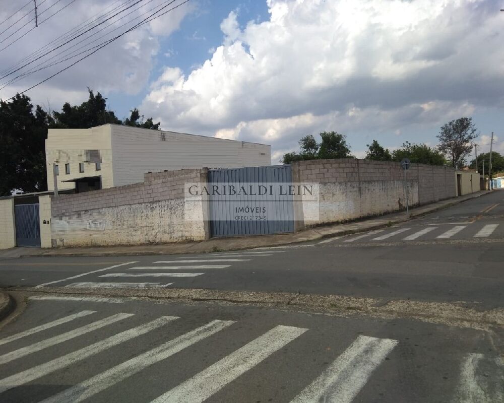 Loteamento e Condomínio, 600 m² - Foto 1