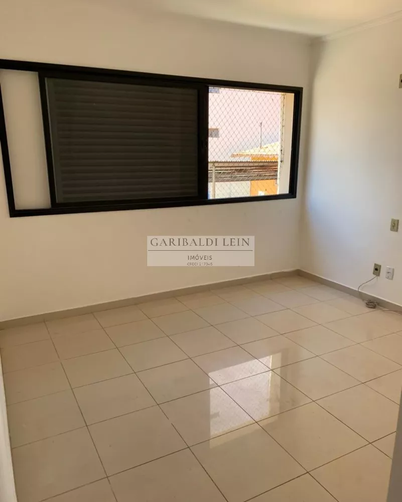 Apartamento à venda com 3 quartos, 117m² - Foto 8