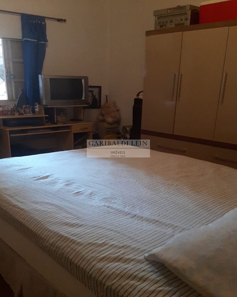 Casa, 3 quartos, 211 m² - Foto 2