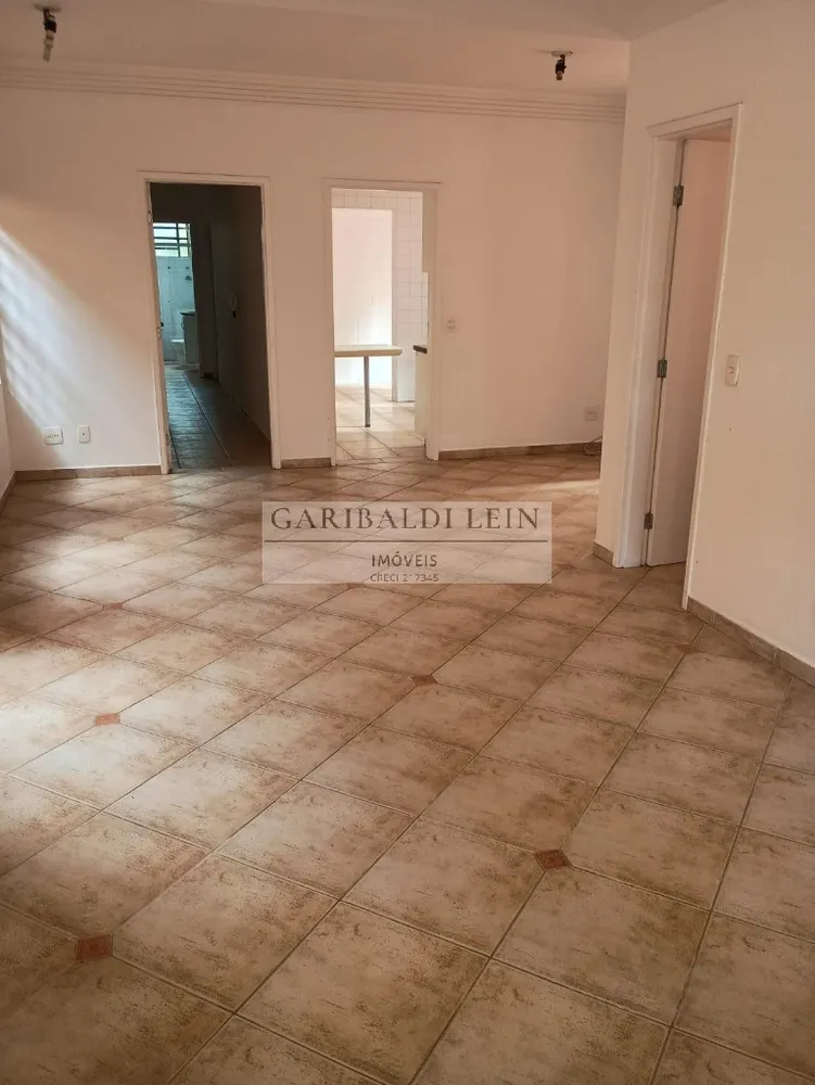Casa, 3 quartos, 247 m² - Foto 1