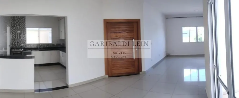 Casa, 3 quartos, 158 m² - Foto 1