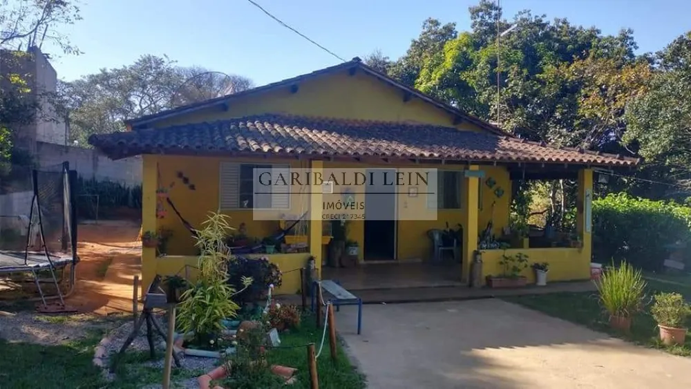 Chácara, 3 quartos, 4300 m² - Foto 1
