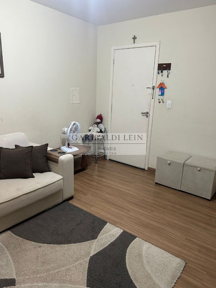 Apartamento à venda com 3 quartos, 73m² - Foto 2