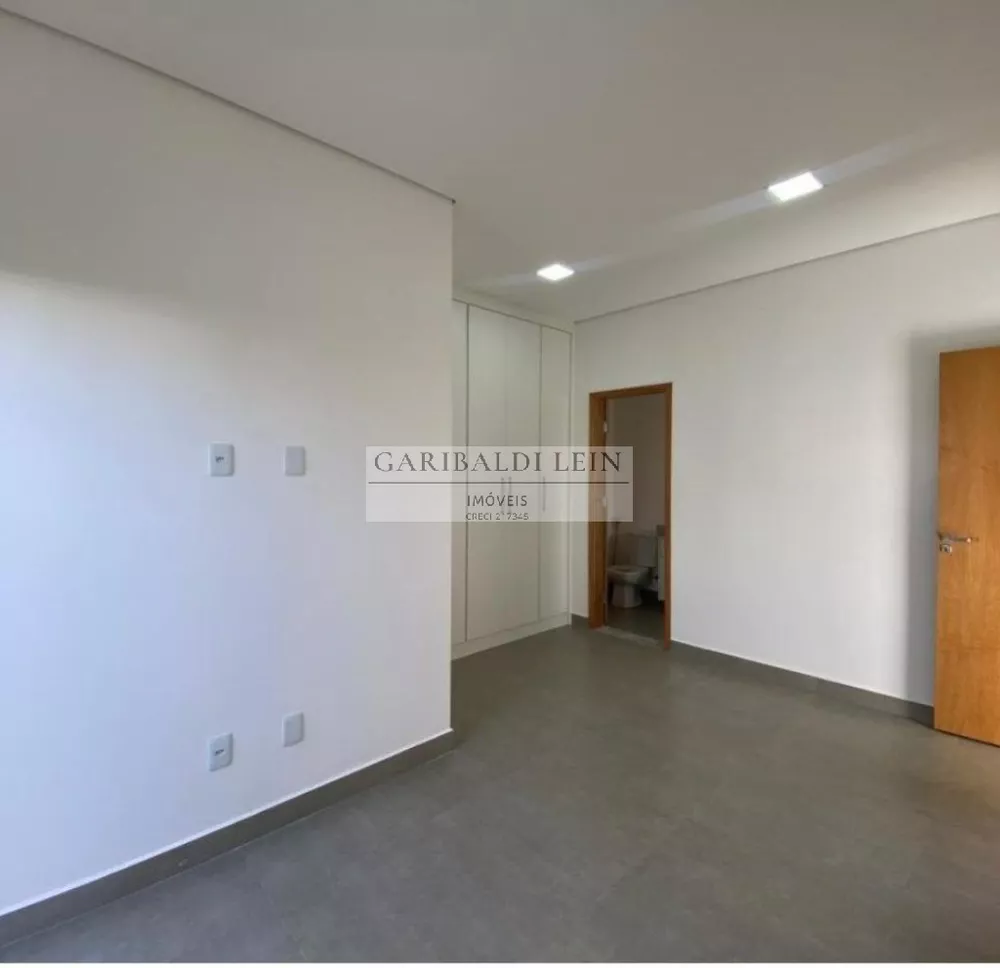 Casa à venda com 3 quartos, 137m² - Foto 6