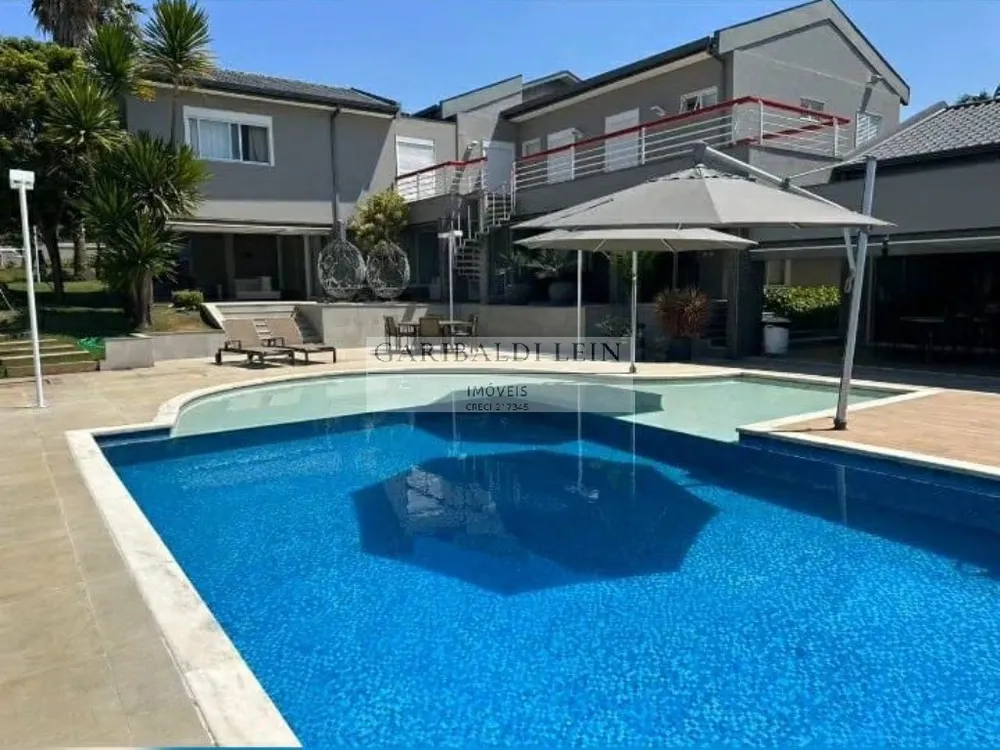 Casa, 7 quartos, 900 m² - Foto 1