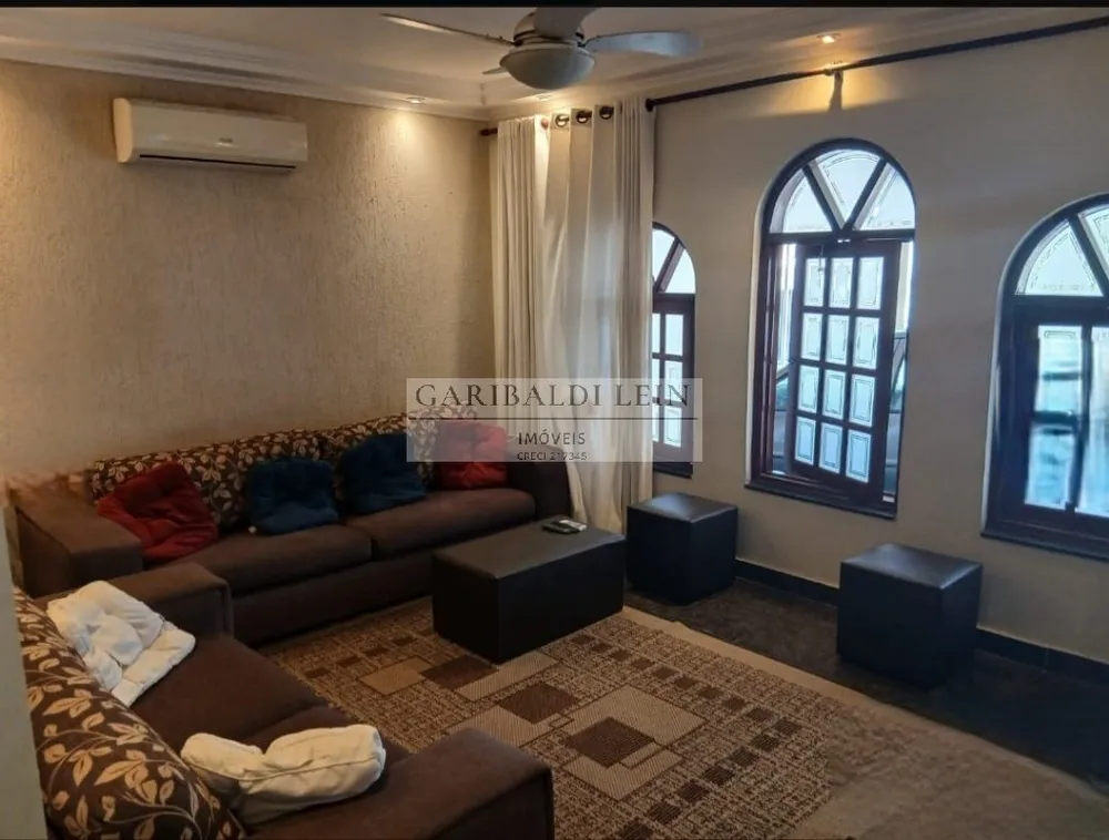 Casa, 3 quartos, 151 m² - Foto 1