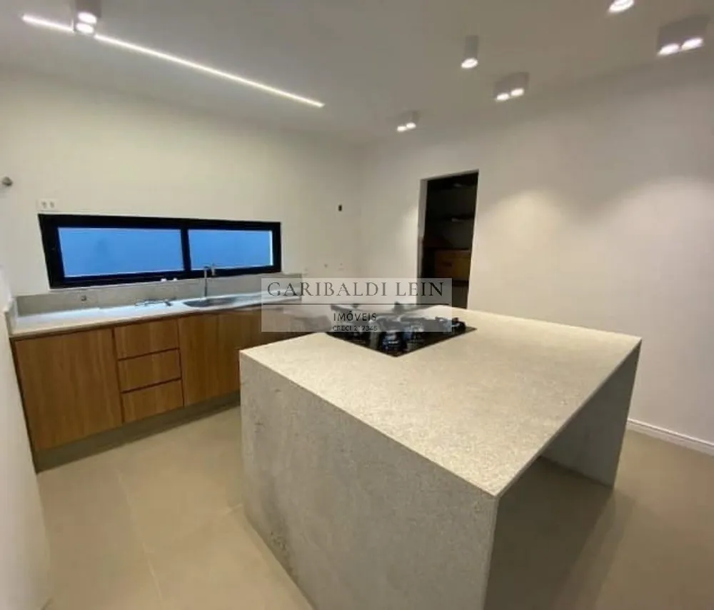 Casa, 3 quartos, 240 m² - Foto 4