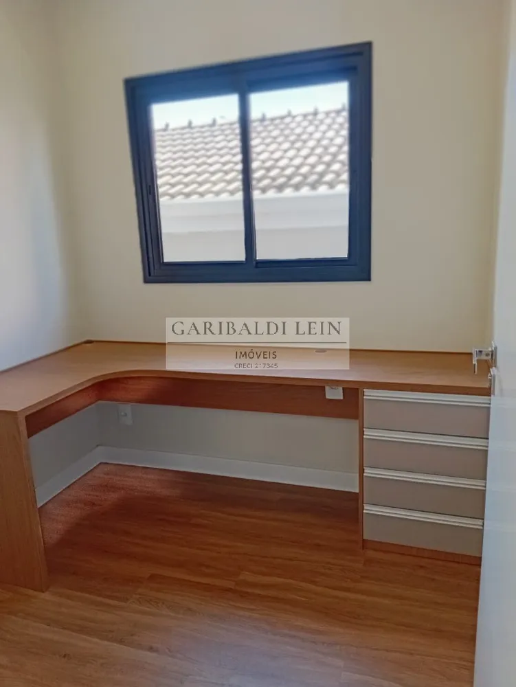 Casa, 3 quartos, 226 m² - Foto 4