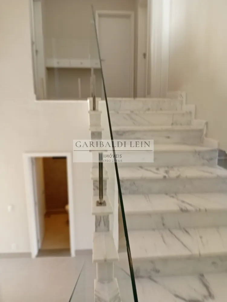 Casa, 3 quartos, 226 m² - Foto 3