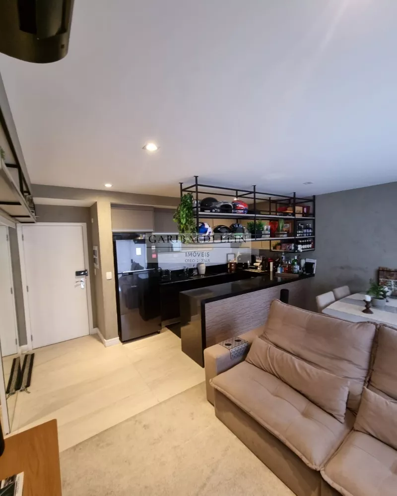 Apartamento à venda e aluguel com 2 quartos, 68m² - Foto 8