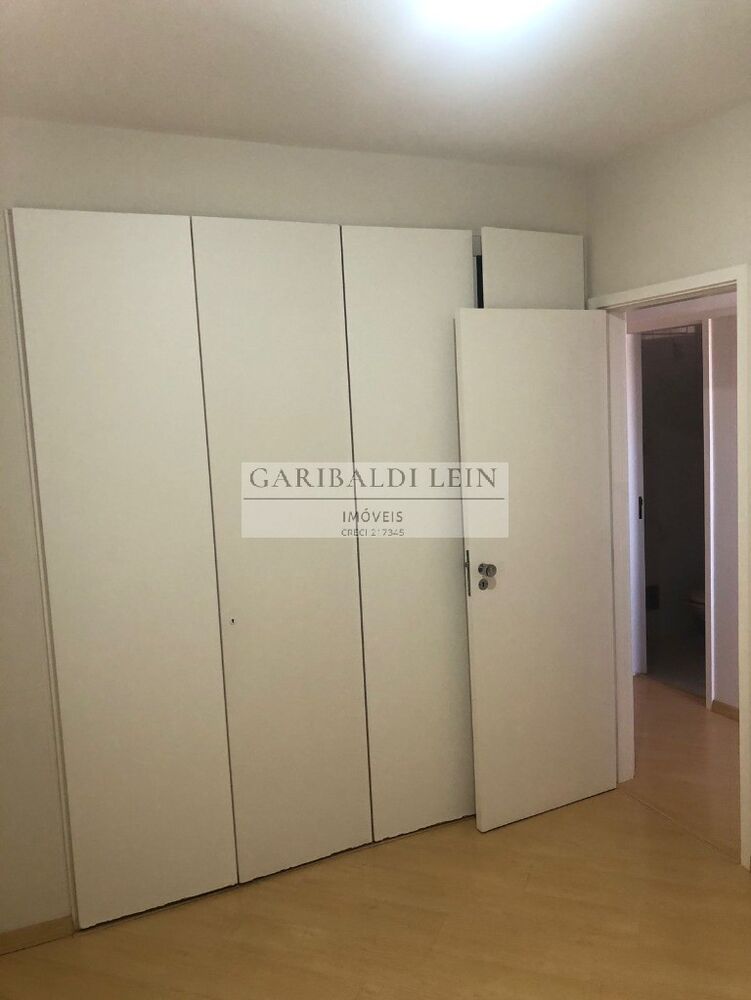 Apartamento à venda com 3 quartos, 97m² - Foto 4
