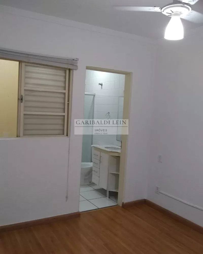 Casa à venda com 3 quartos, 70m² - Foto 7