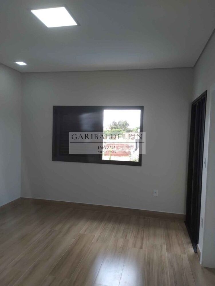 Casa, 4 quartos, 260 m² - Foto 3