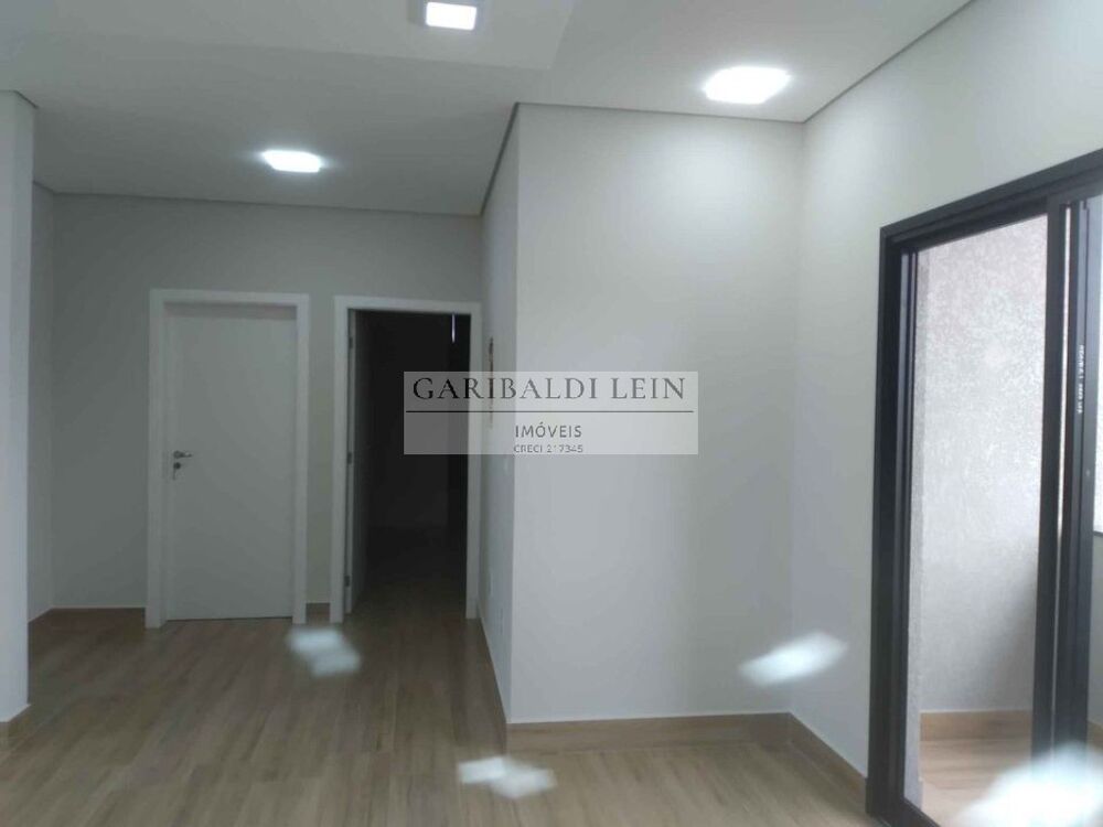 Casa, 4 quartos, 260 m² - Foto 4