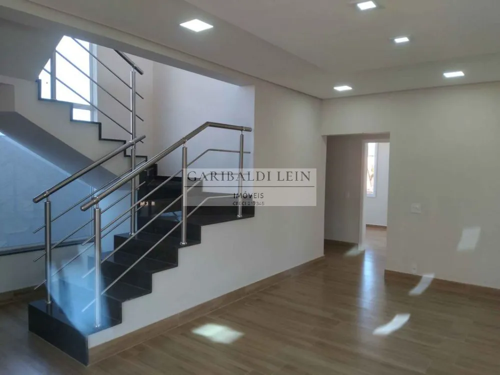 Casa, 4 quartos, 250 m² - Foto 9