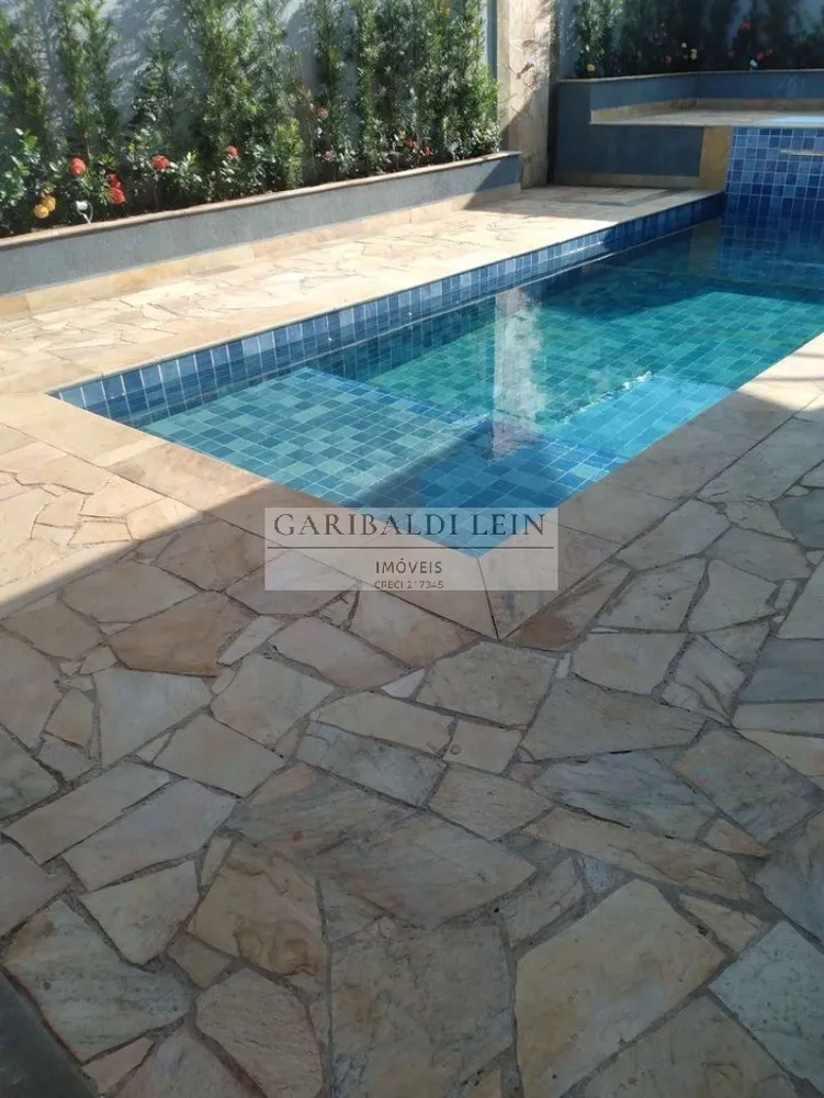 Casa, 4 quartos, 250 m² - Foto 19
