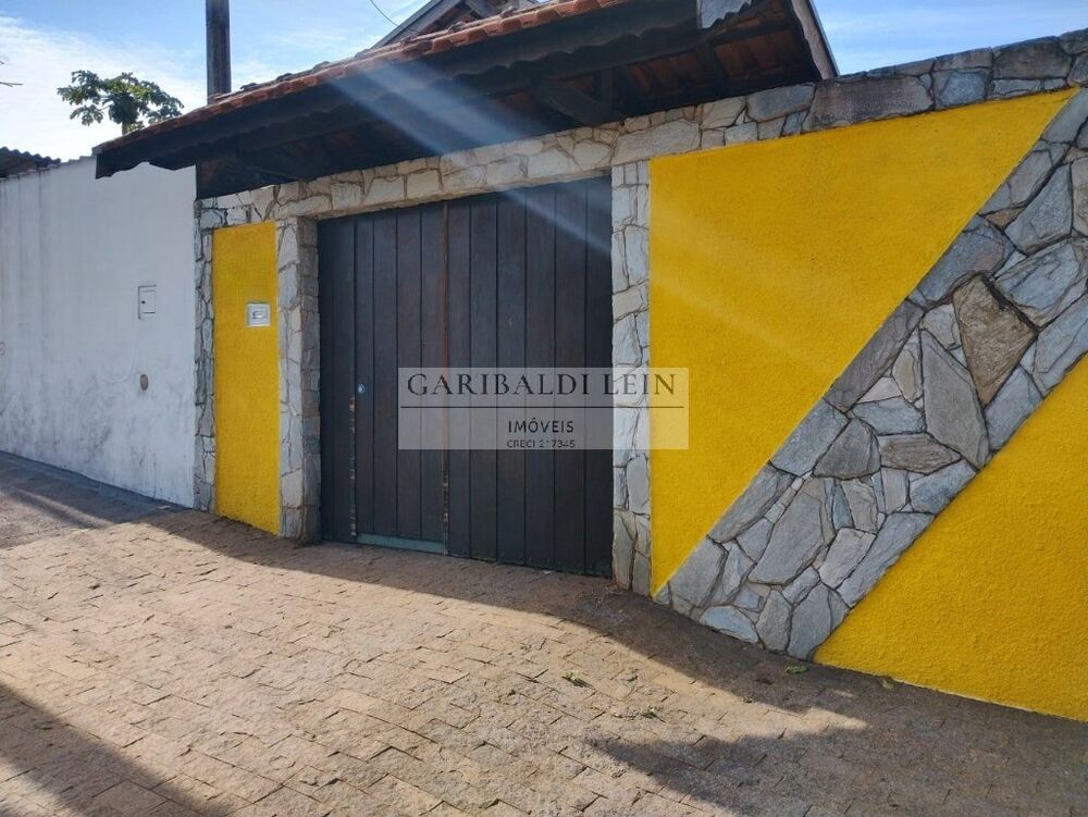 Casa, 2 quartos, 187 m² - Foto 1