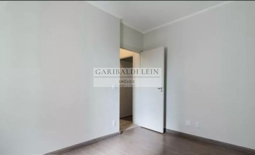 Apartamento à venda com 2 quartos, 62m² - Foto 7