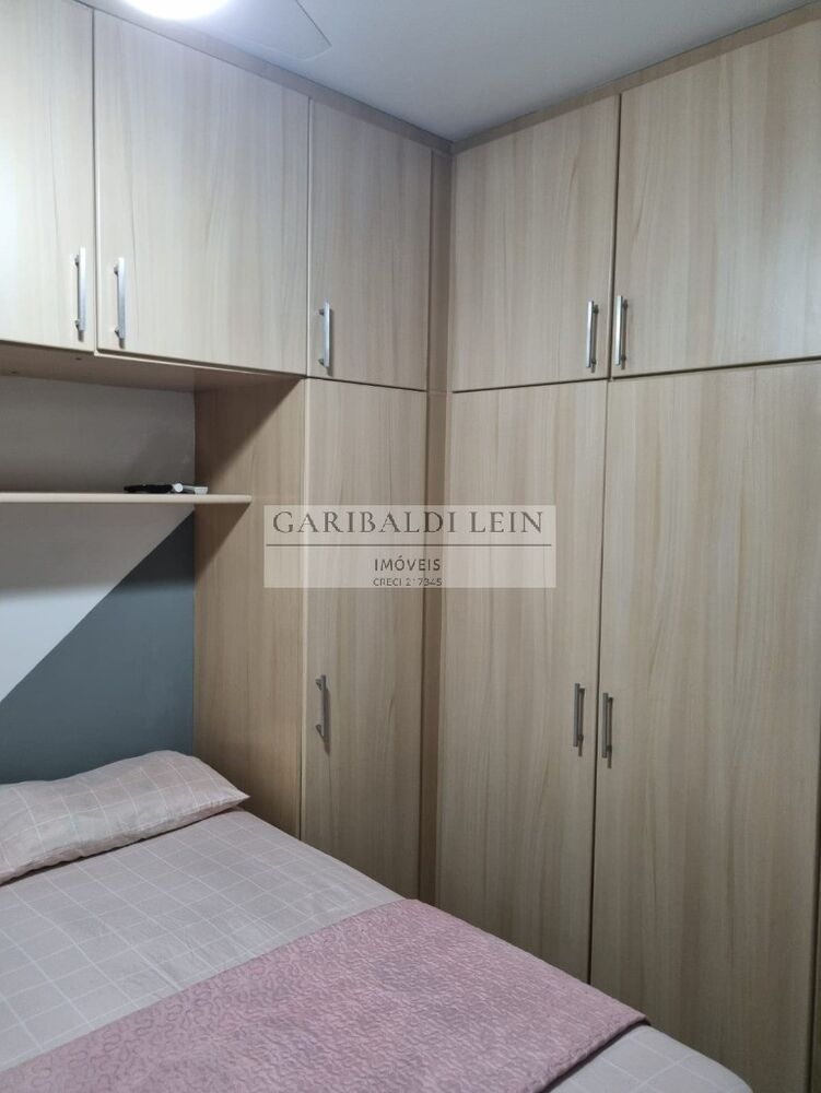Apartamento à venda com 2 quartos, 58m² - Foto 2