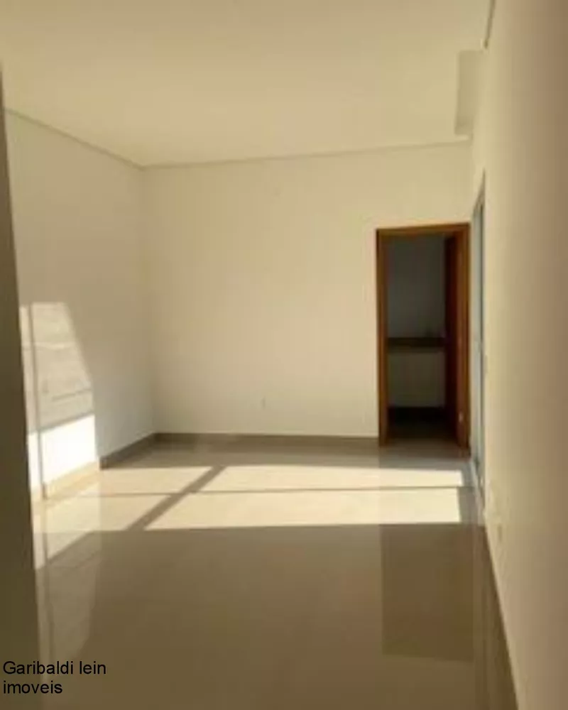 Casa à venda com 3 quartos, 170m² - Foto 5