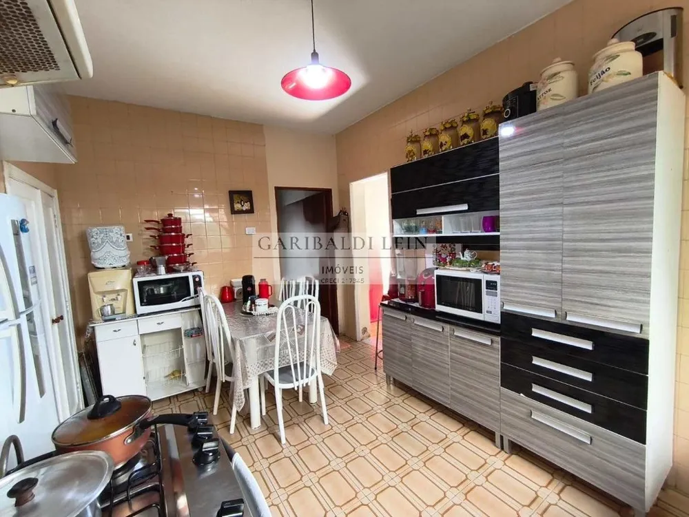 Casa, 3 quartos, 200 m² - Foto 2