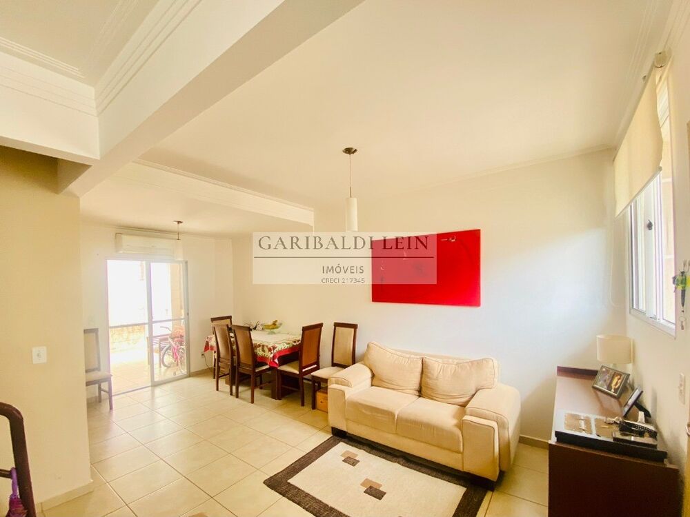 Casa, 3 quartos, 81 m² - Foto 1