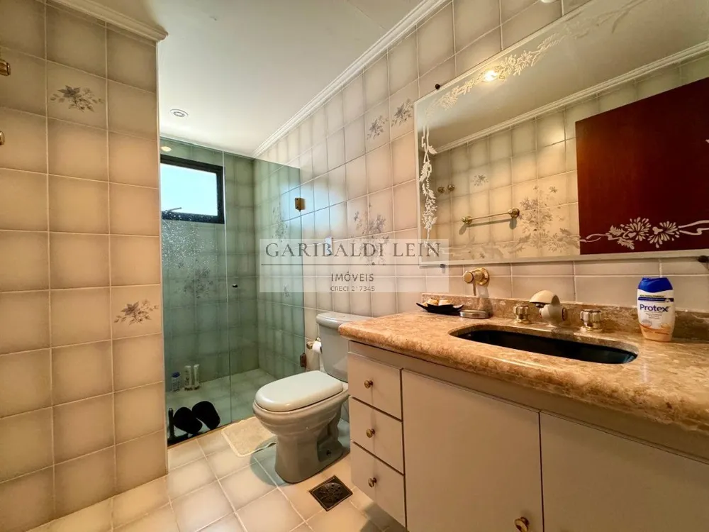 Apartamento, 3 quartos, 177 m² - Foto 2