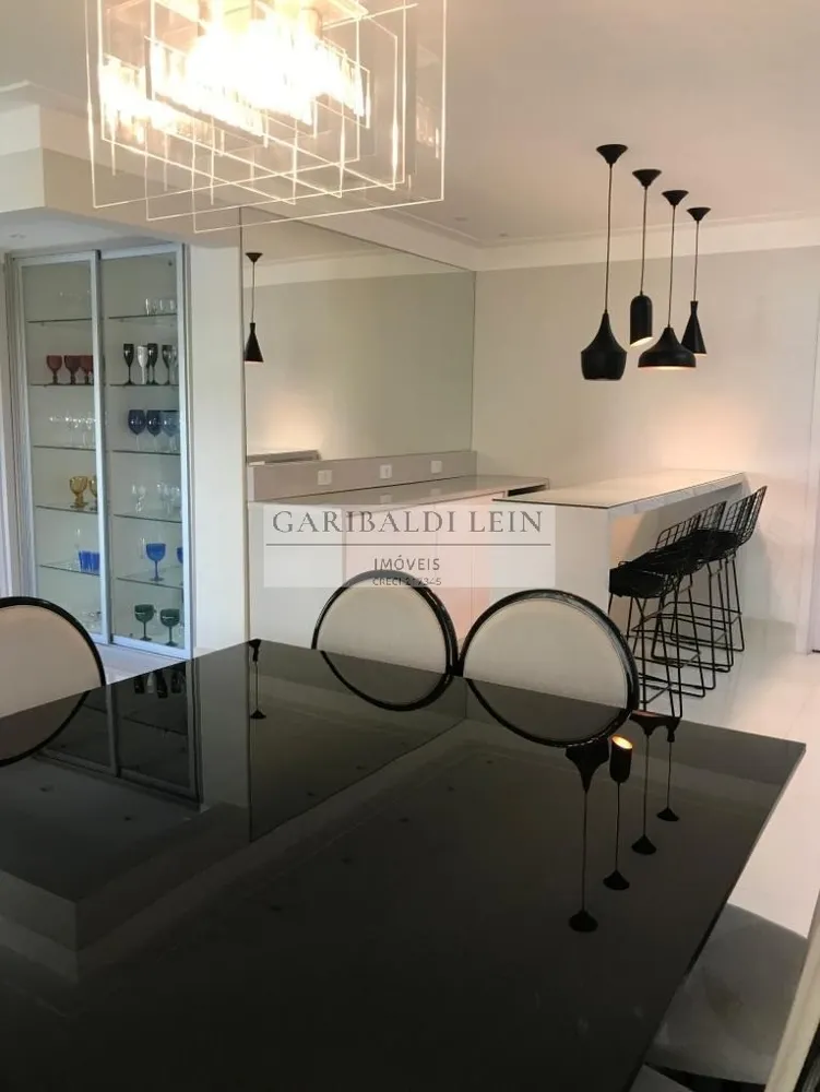 Apartamento, 3 quartos, 131 m² - Foto 2